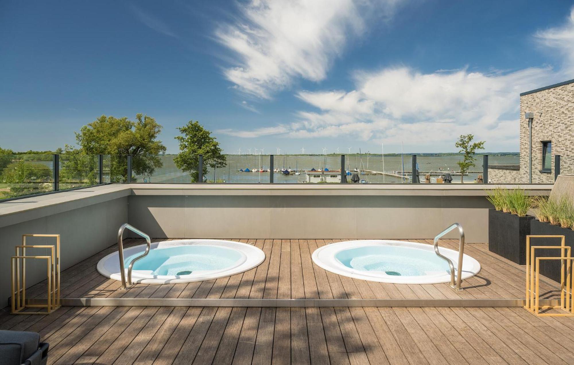 Amazing Home In Lembruch-Duemmer See With Wifi Zewnętrze zdjęcie