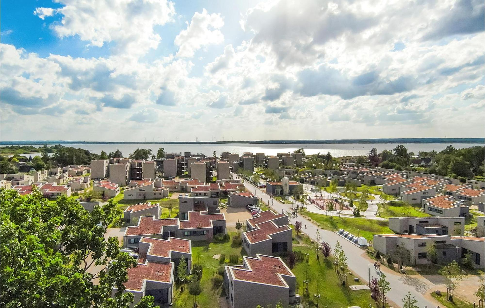 Amazing Home In Lembruch-Duemmer See With Wifi Zewnętrze zdjęcie